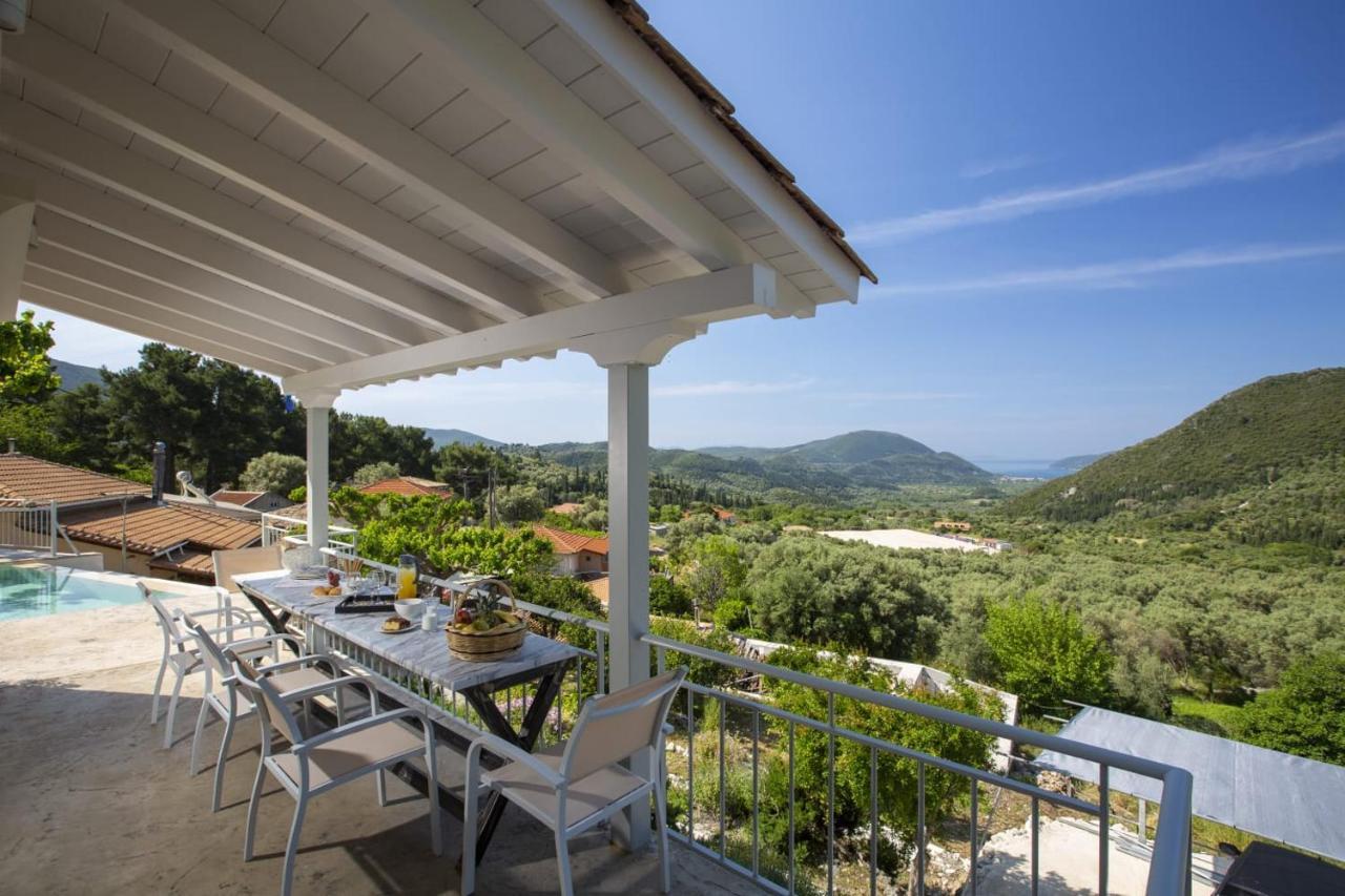 Panoutsis Villa - Sivros Lefkada Eksteriør billede