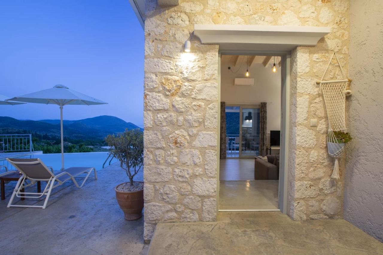 Panoutsis Villa - Sivros Lefkada Eksteriør billede